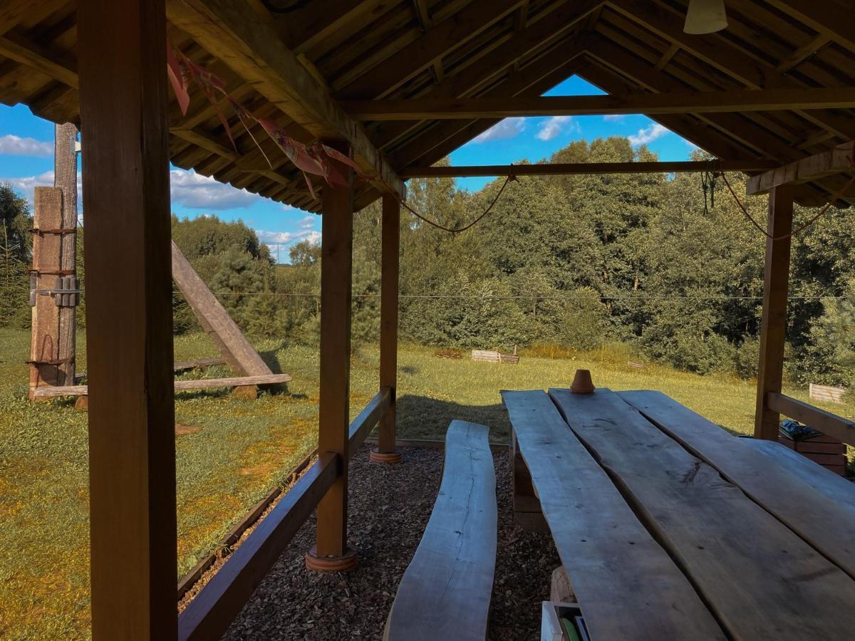 Gasthaus Starp debesīm un zemi Krāslava Exterior foto
